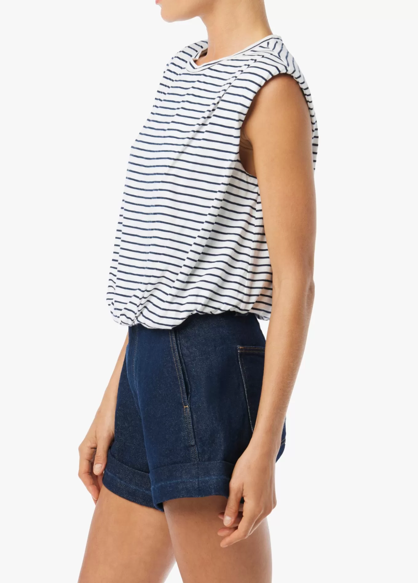 THE ARDEN SLEEVELESS TEE>Joe’s Jeans Online